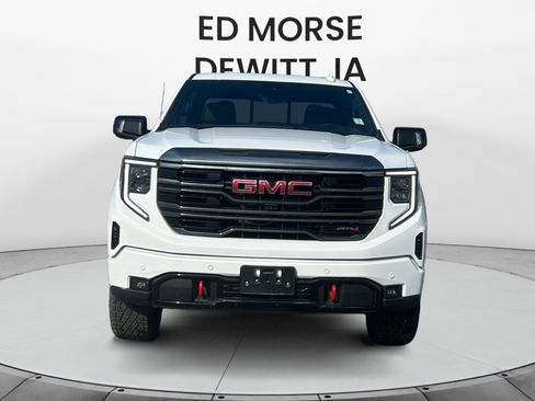 Used 2024 GMC Sierra 1500 AT4 w/ Technology Package image 8