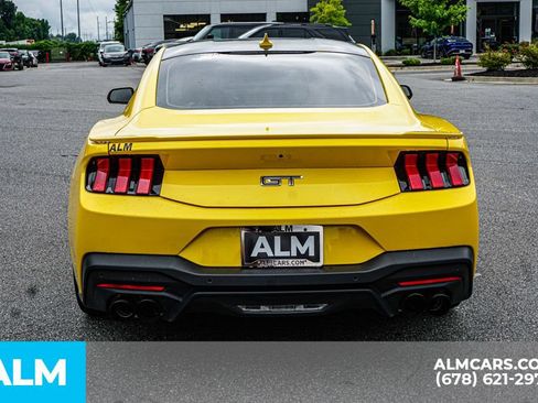 Used 2024 Ford Mustang GT RWD image 11