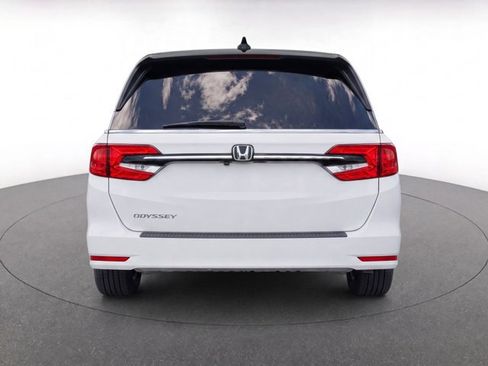 Used 2023 Honda Odyssey EX-L image 6