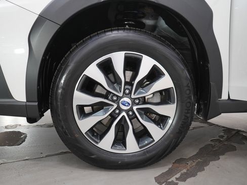 Used 2024 Subaru Outback Limited AWD/4WD image 30