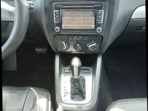 Used 2014 Volkswagen Jetta SE image 13