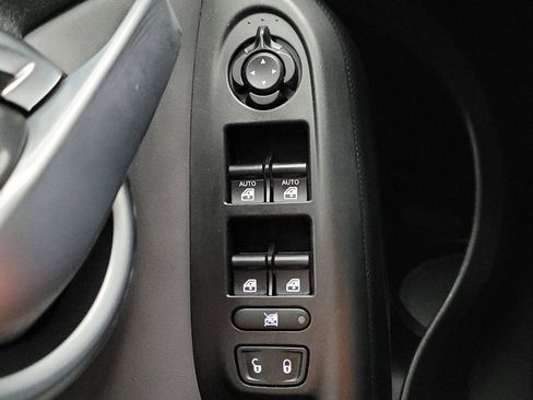 Used 2016 FIAT 500X Pop image 27