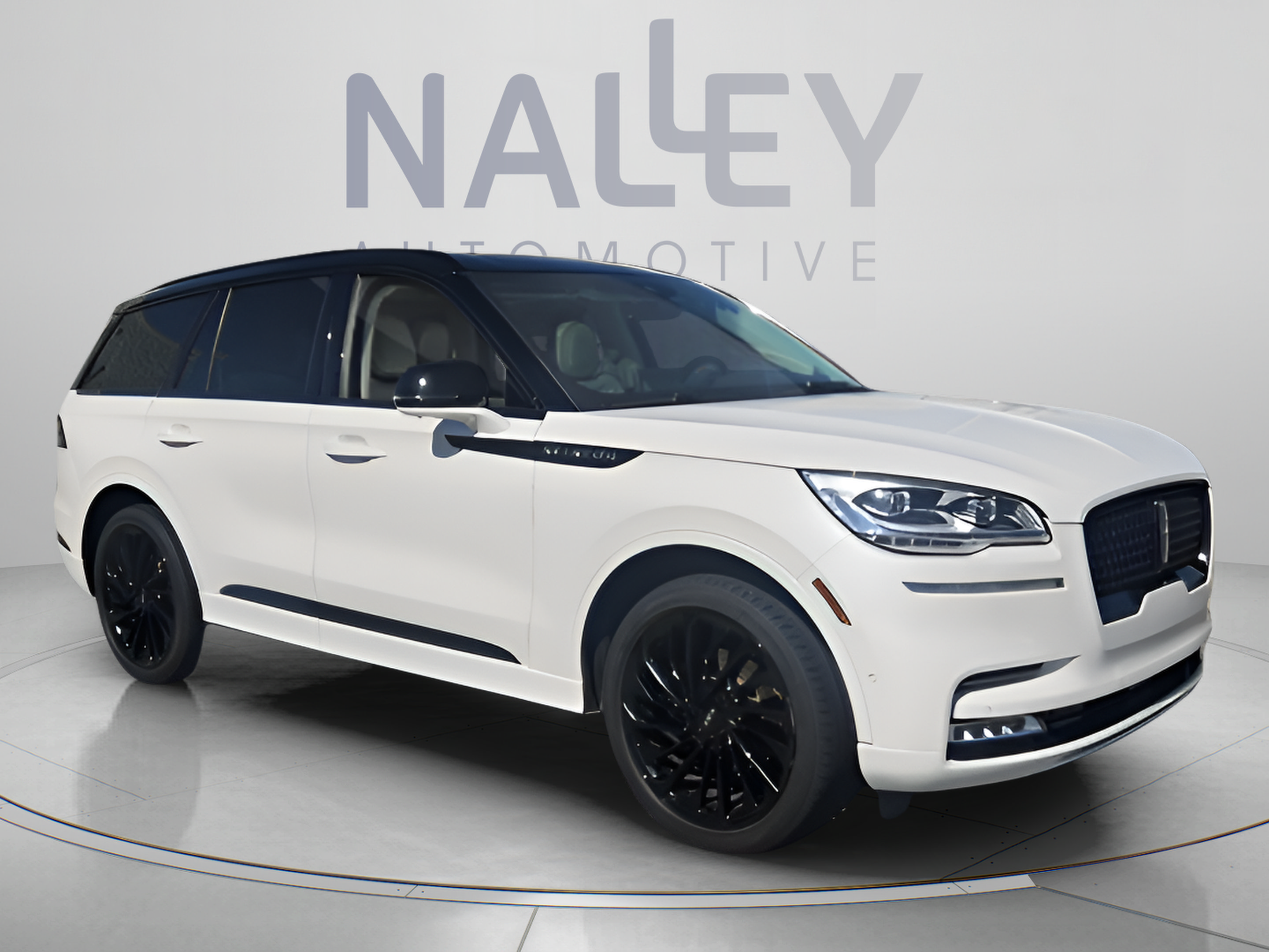 Used 2024 Lincoln Aviator Black Label AWD/4WD image 5