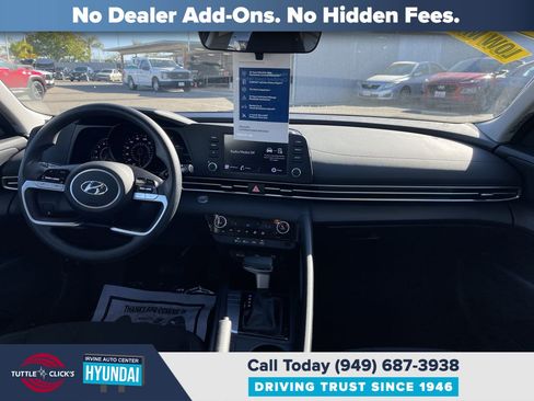 Certified 2023 Hyundai Elantra SEL image 12