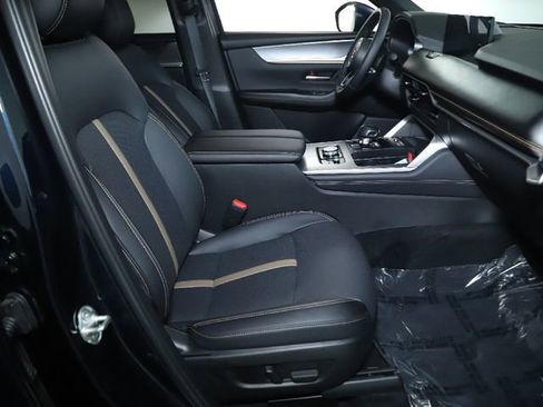 Used 2025 MAZDA CX-90 Plug-In Hybrid w/ Premium Plus image 29