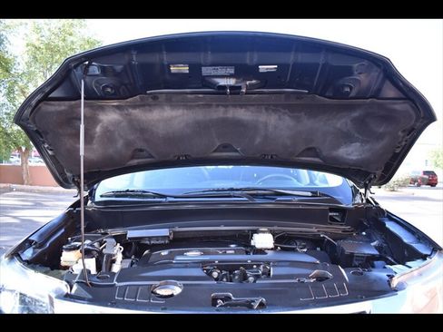 Used 2015 Nissan Pathfinder Platinum AWD/4WD image 44