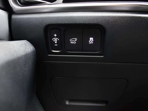 Used 2025 Kia Sorento EX w/ Panoramic Sunroof Package FWD image 35