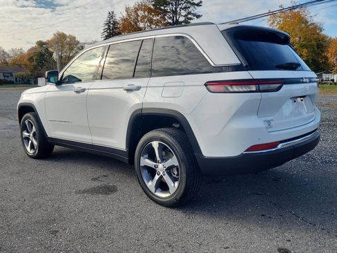 New 2025 Jeep Grand Cherokee Limited image 7
