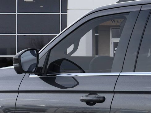 New 2026 Ford Expedition Active image 20