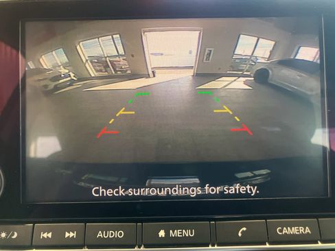 Used 2021 Nissan Rogue S image 19