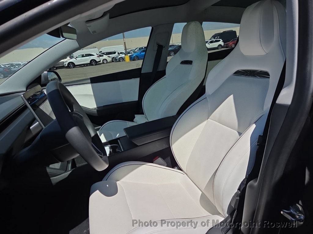 Used 2024 Tesla Model 3 Performance AWD/4WD image 2