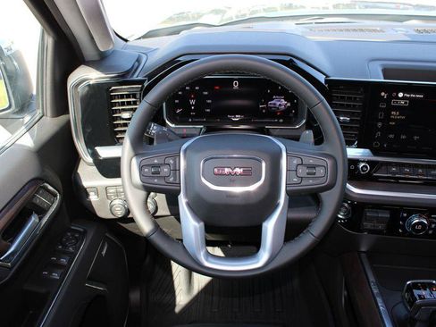New 2026 GMC Sierra 1500 SLT w/ SLT Premium Plus Package AWD/4WD image 9