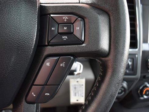Used 2018 Ford F150 XLT w/ Equipment Group 302A Luxury AWD/4WD image 25