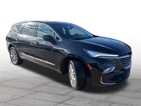 Used 2023 Buick Enclave Essence w/ Experience Buick Package image 1