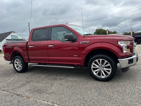 Used 2015 Ford F150 XLT w/ Equipment Group 302A Luxury image 12