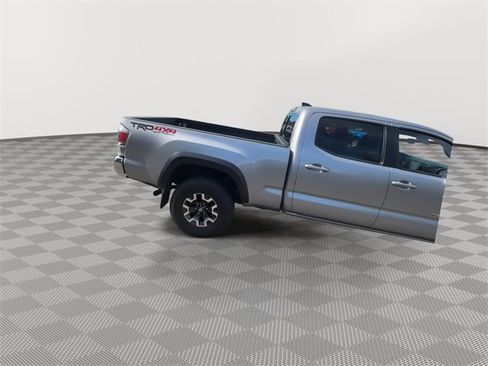 Used 2020 Toyota Tacoma 4x4 Double Cab image 9