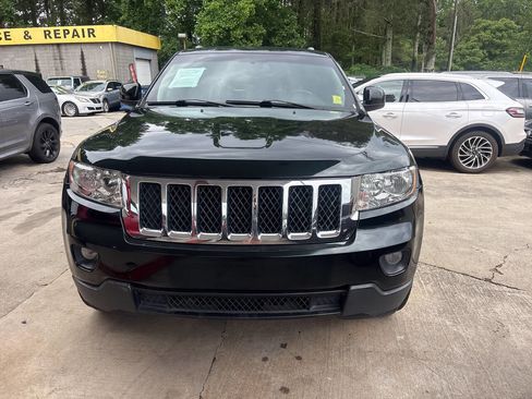 Used 2013 Jeep Grand Cherokee Laredo w/ Laredo E Group RWD image 3