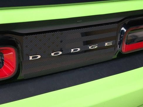 Used 2023 Dodge Challenger SRT Hellcat w/ Driver Convenience Group RWD image 31