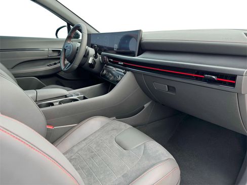 New 2025 Hyundai Sonata N Line FWD image 15