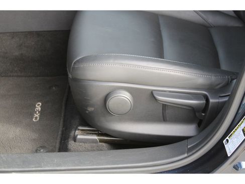 Used 2025 MAZDA CX-30 AWD 2.5 S w/ Select Sport Pkg image 12