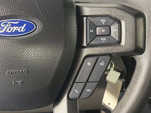 Used 2019 Ford F150 XL w/ Equipment Group 101A Mid AWD/4WD image 18