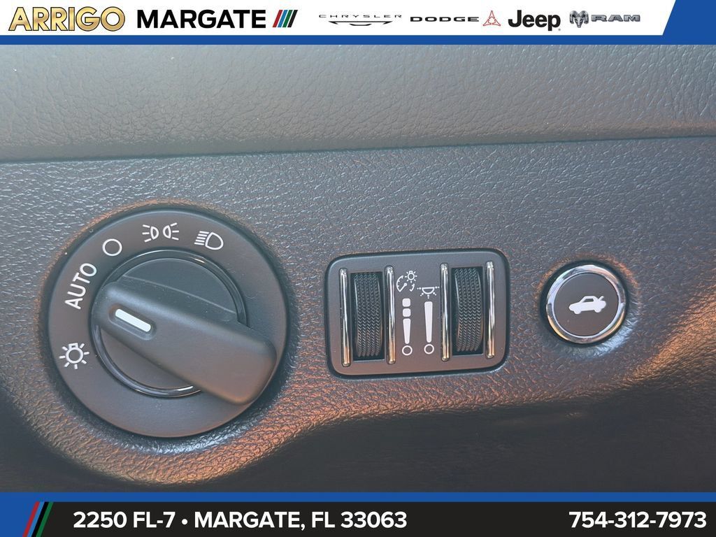 Certified 2023 Dodge Challenger GT RWD image 29