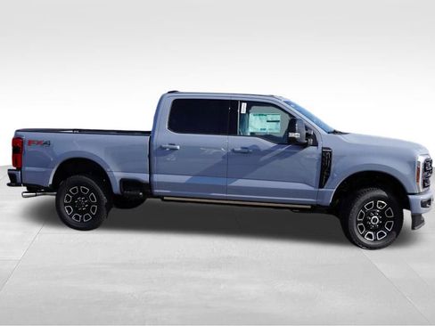 New 2026 Ford F350 Platinum image 2
