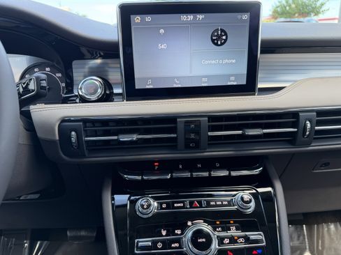 Used 2022 Lincoln Corsair FWD image 21