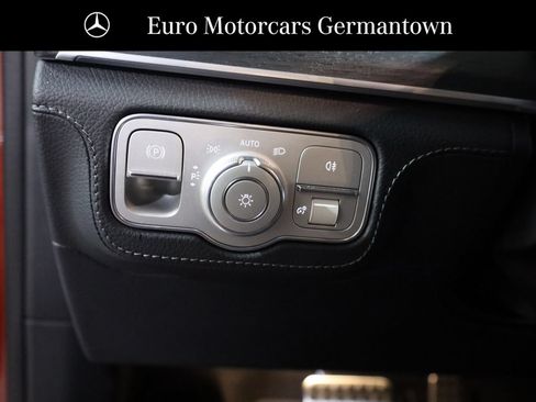 Certified 2023 Mercedes-Benz GLS 580 4MATIC image 11