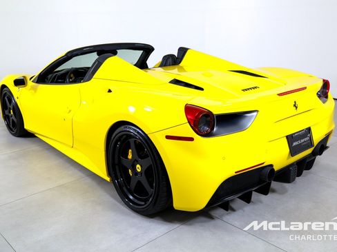 Used 2017 Ferrari 488 Spider RWD image 7