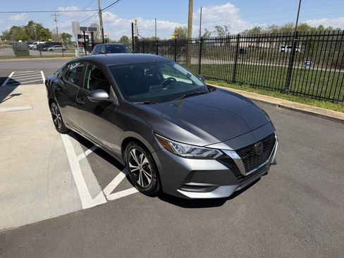 Used 2021 Nissan Sentra SV FWD image 8