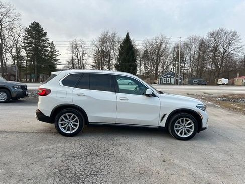 Used 2022 BMW X5 xDrive40i w/ Premium Package image 6