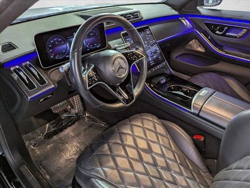 Used 2023 Mercedes-Benz S 580 4MATIC Sedan image 10