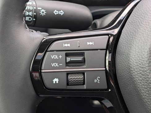New 2026 Honda HR-V EX-L image 18