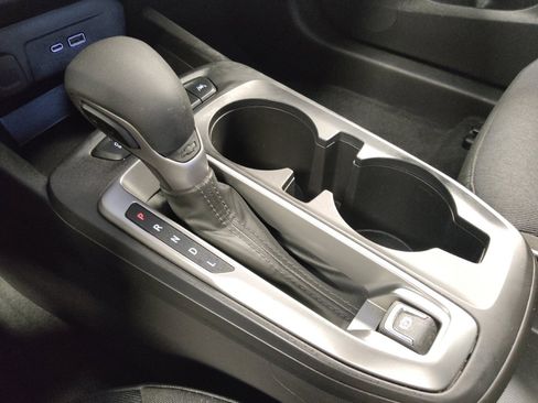 Used 2025 Chevrolet Trax LS FWD image 26