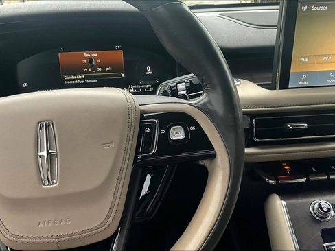 Used 2022 Lincoln Aviator Reserve w/ Elements Package Plus image 20