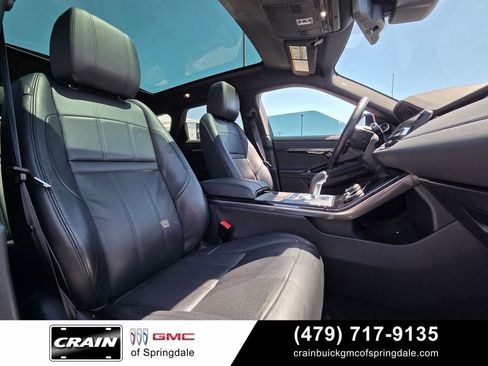 Used 2020 Land Rover Range Rover Evoque SE AWD/4WD image 29