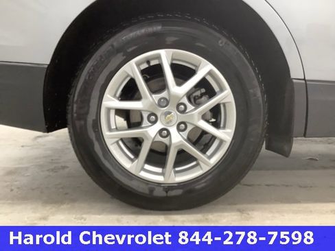 Used 2024 Chevrolet Equinox LT image 7