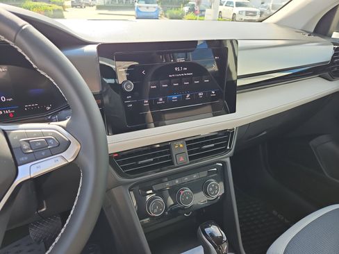 New 2025 Volkswagen Taos S image 17