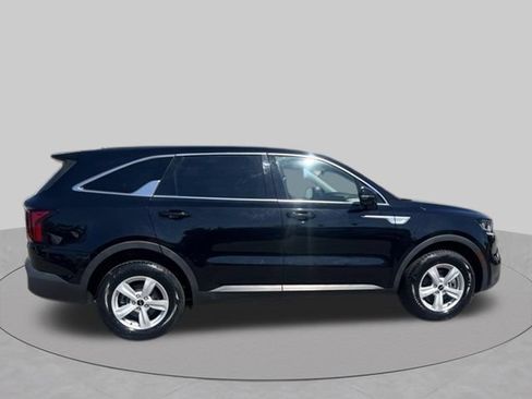 Used 2022 Kia Sorento LX AWD/4WD image 9