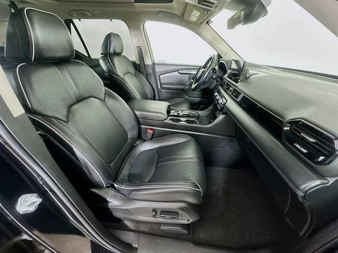 Certified 2023 Honda Pilot Elite image 8