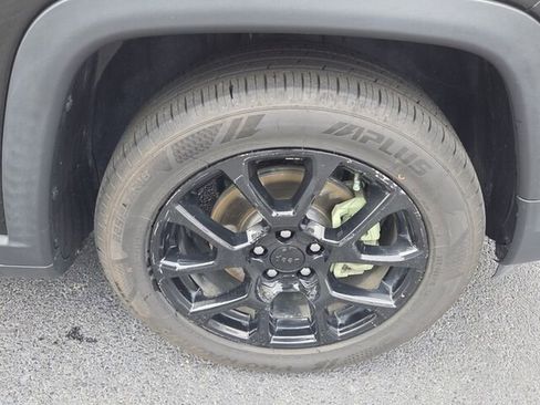 Used 2022 Jeep Compass Altitude image 18