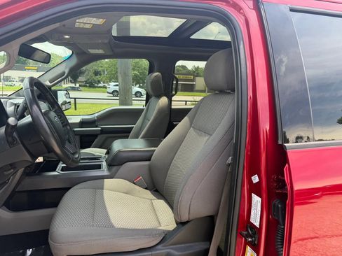 Used 2020 Ford F150 XLT w/ Equipment Group 302A Luxury AWD/4WD image 15