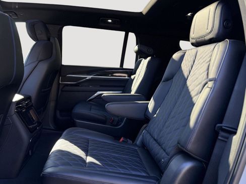 New 2026 Cadillac Escalade IQL Luxury image 15