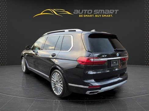 Used 2021 BMW X7 xDrive40i w/ Executive Package 2 AWD/4WD image 3