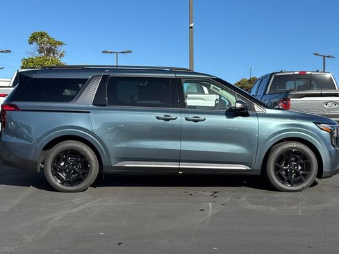 New 2026 Kia Carnival SX Prestige image 3