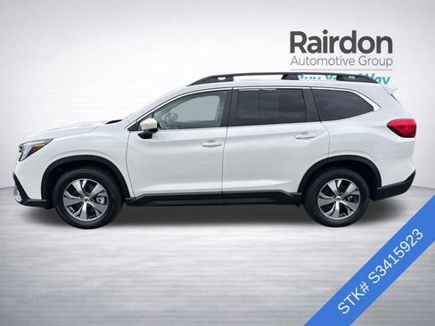 Used 2025 Subaru Ascent Premium AWD/4WD image 4