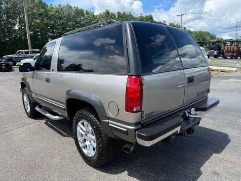 Used 1999 Chevrolet Tahoe 4WD 2-Door w/ Preferred Equipment Group image 13