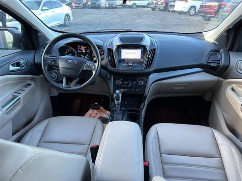 Used 2019 Ford Escape SEL AWD/4WD image 21