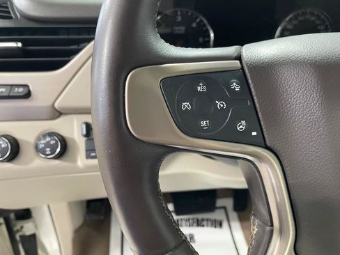 Used 2015 GMC Yukon Denali w/ Touring Package AWD/4WD image 35